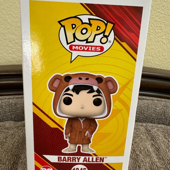 New Funko Pop Exclusive DC Comics Flash Barry Allen - Picture 4 of 6